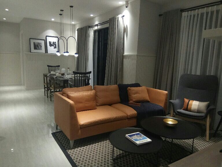 Lloyd (Low Rise Apartment)
